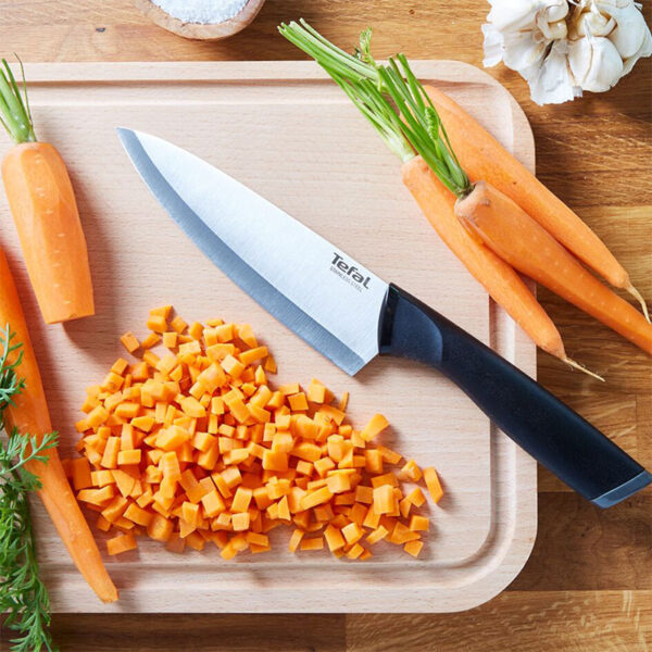 Tefal Comfort Chef Knife 20cm Ideal For Slicing & Chopping All Types of Food High Performance Stainless Steel K2213204