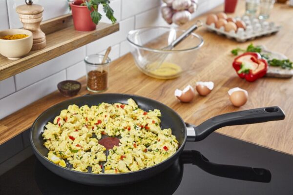 Tefal Total Induction Wokpan 28Cm Non Stick Thermo Signal Titanium Partials 100% Safe Frying Pan Black Aluminium G1521944