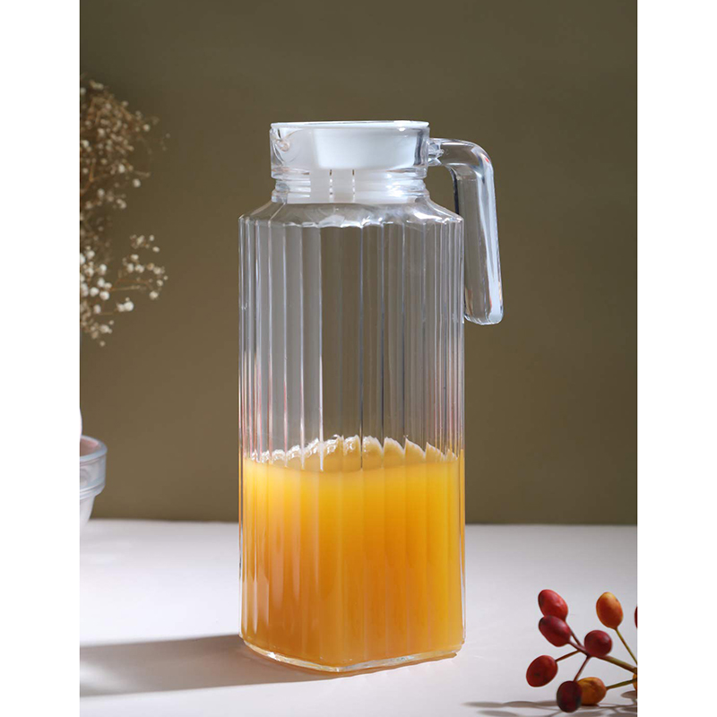 Luminarc Jug Quadro Fridge 1.3L With White Lid L9918 4 Luminarc Jug Quadro Fridge 1.3L With White Lid L9918